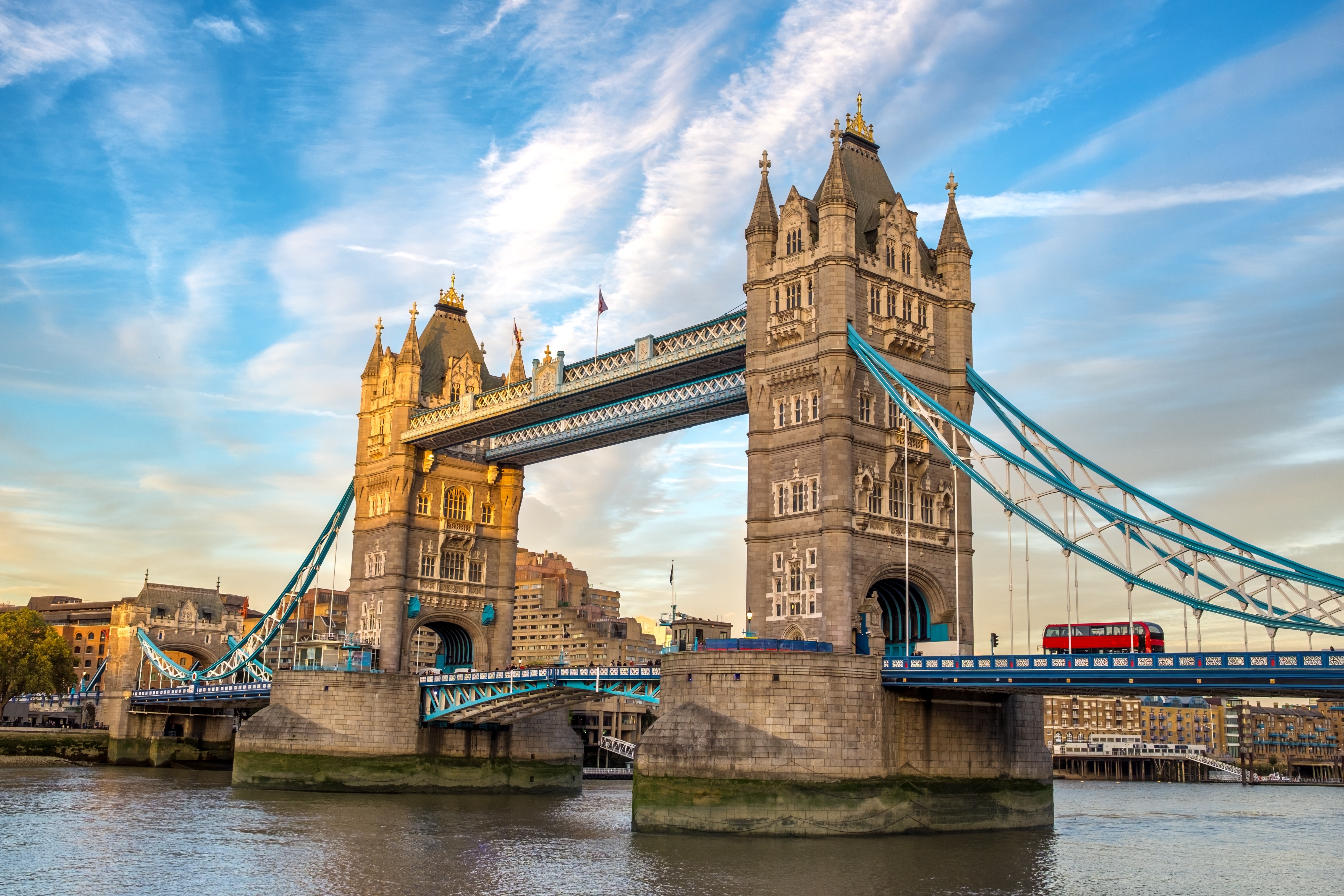 Tower Bridge – London landmark